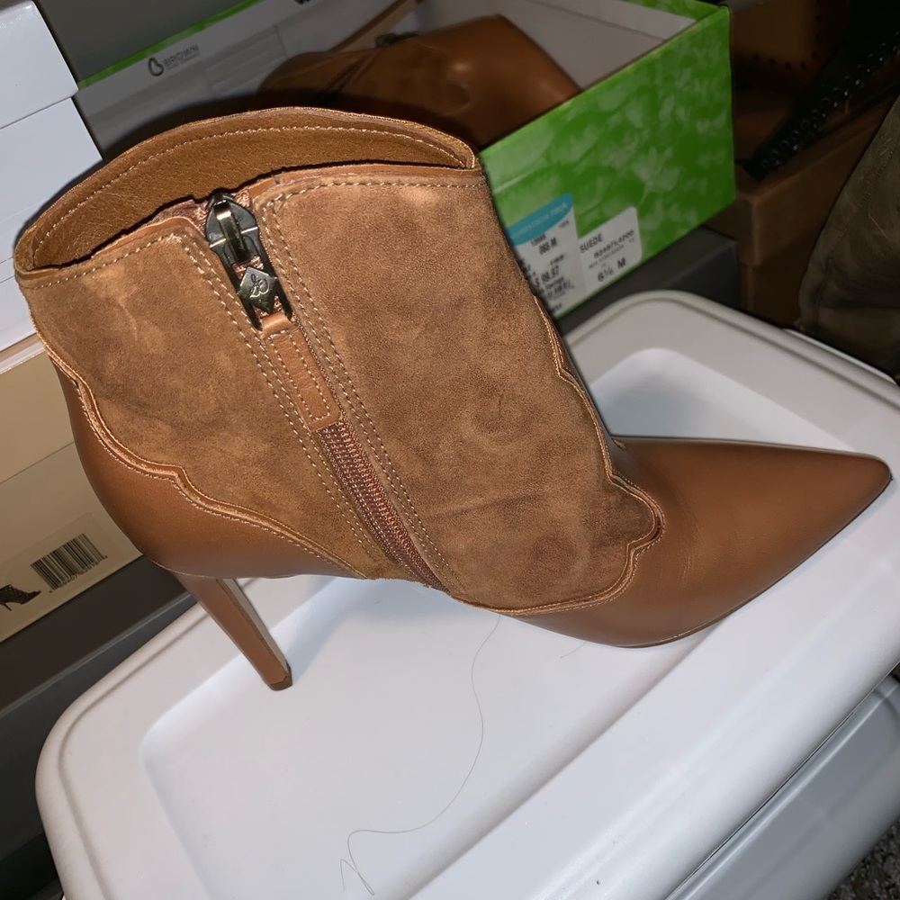 Leather and suede booties